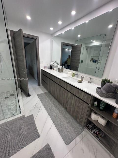 MARINA TOWER CONDO - Residential