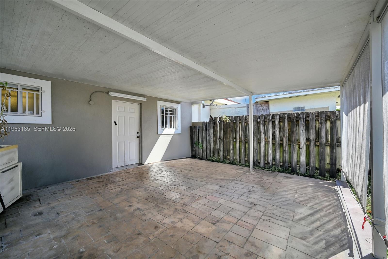 GREEN GABLES - Residential