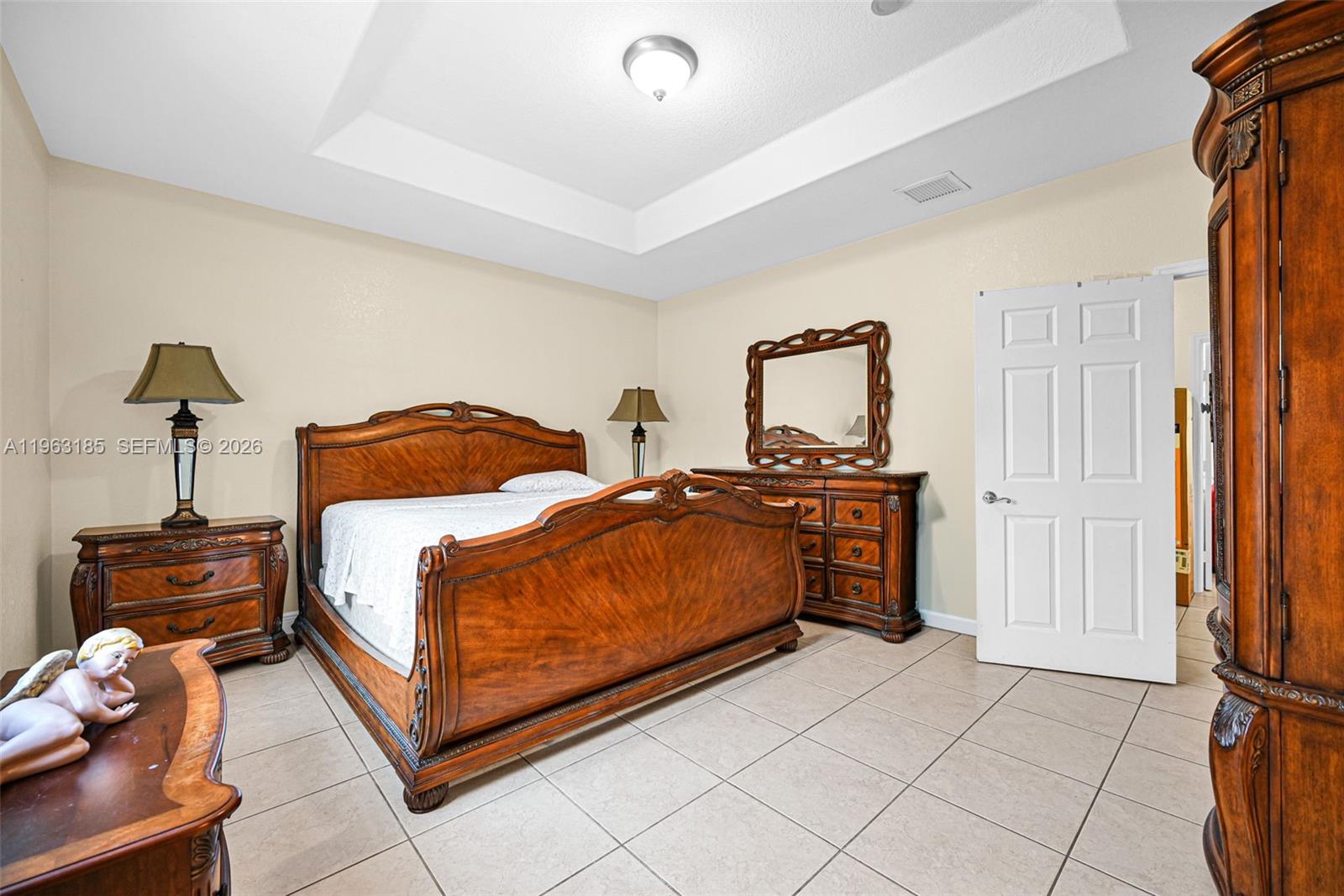 GREEN GABLES - Residential