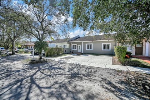 Photo of 940 NE 13th Ave, Homestead, FL 33033 (MLS # A11963185)