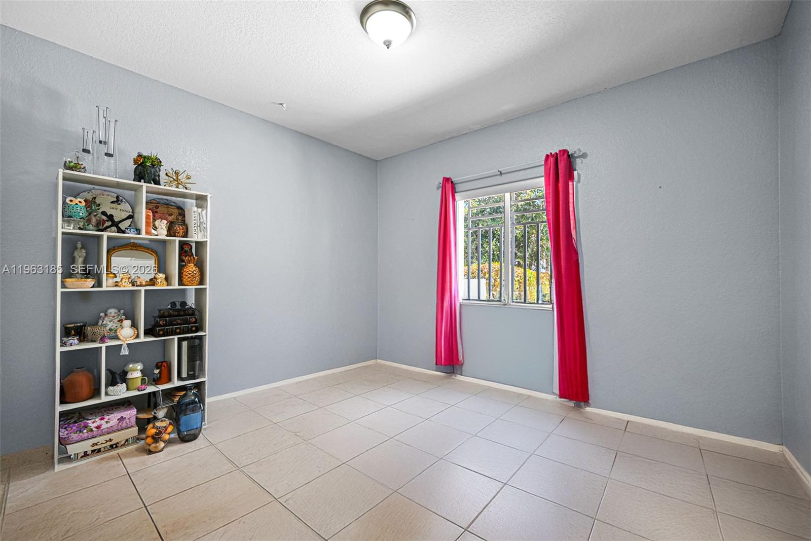 GREEN GABLES - Residential