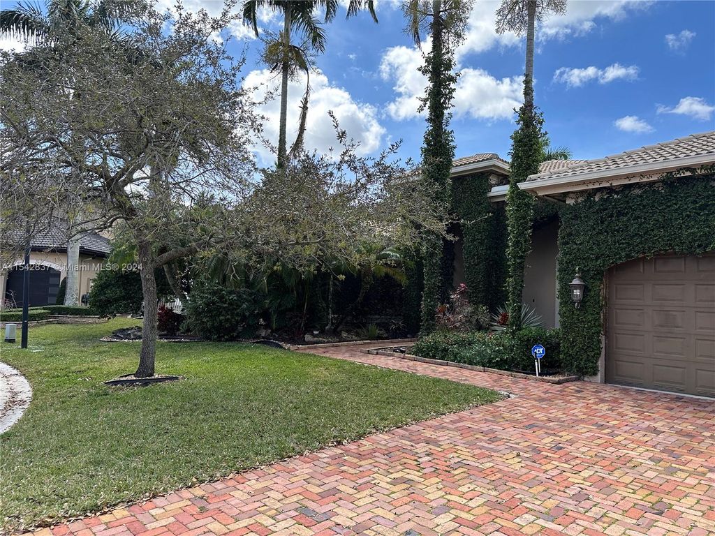 Photo of 4166 SW 190th Ave, Miramar, FL 33029 (MLS # A11542837)