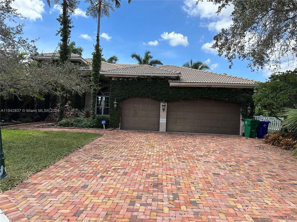 Photo of 4166 SW 190th Ave, Miramar, FL 33029 (MLS # A11542837)