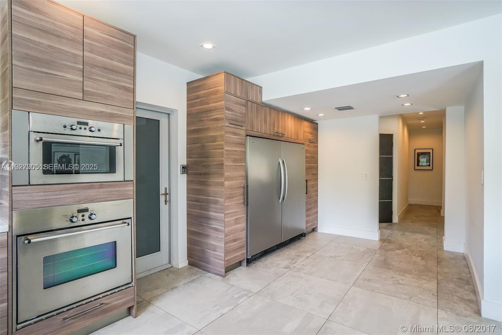 NORMANDY GOLF COURSE - Residential