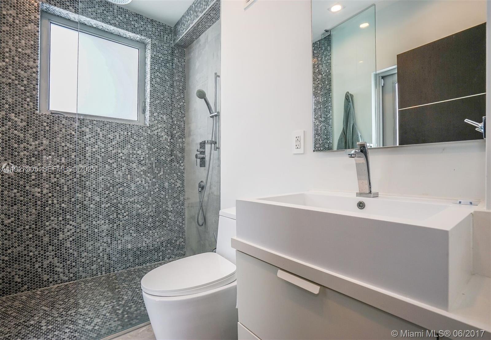 NORMANDY GOLF COURSE - Residential