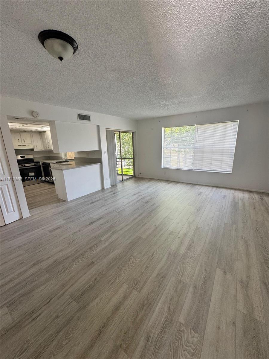 WOOD HUE III CONDO - Residential