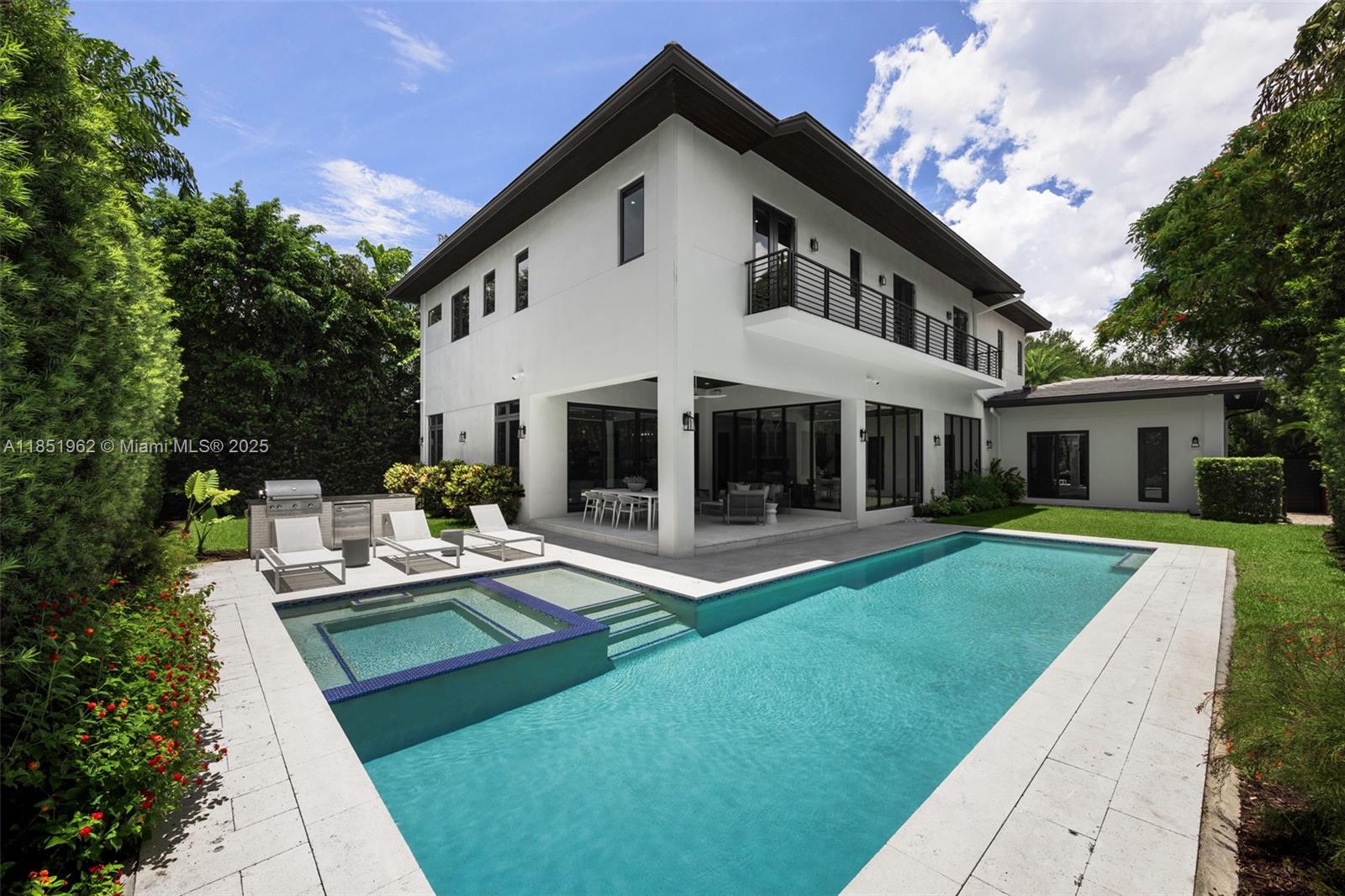 HIGH PINES REV PLAT OF 2N - Residential