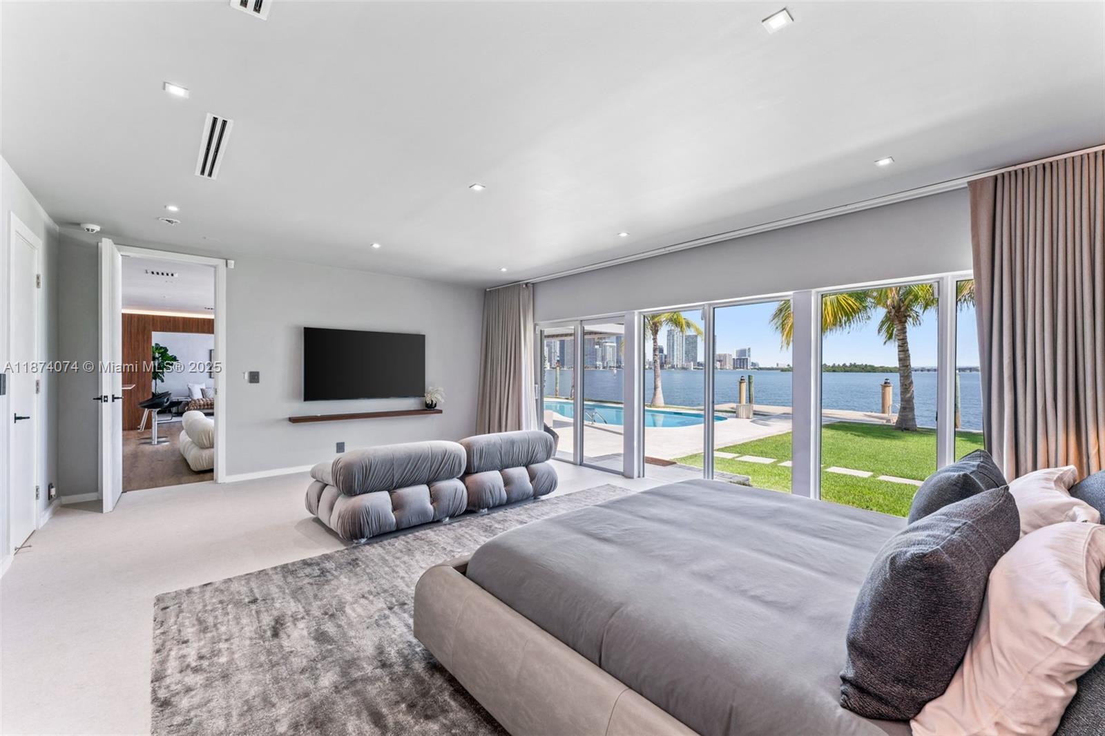 BISCAYNE ISL - Residential