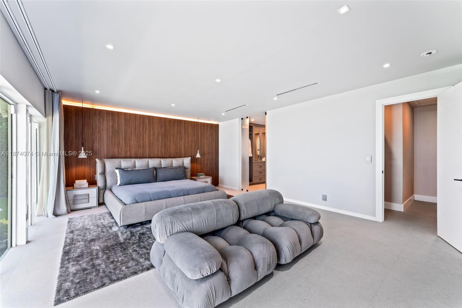 BISCAYNE ISL - Residential
