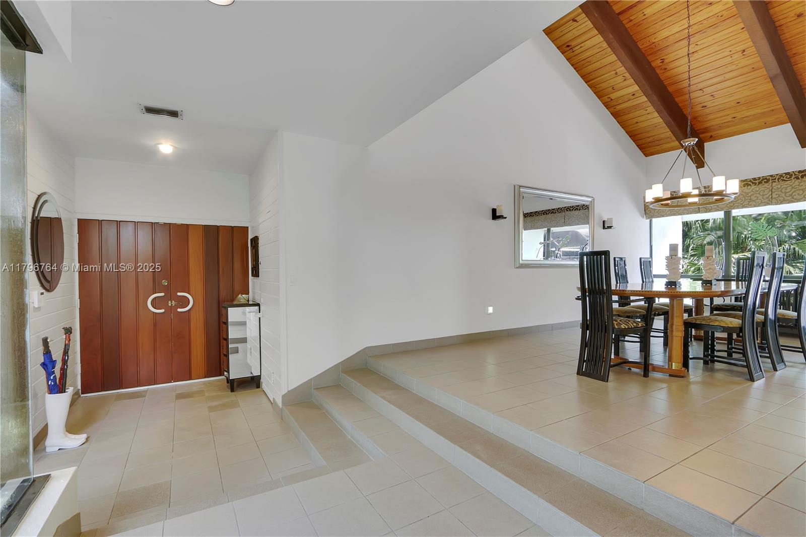 7605 SW 160th Ter