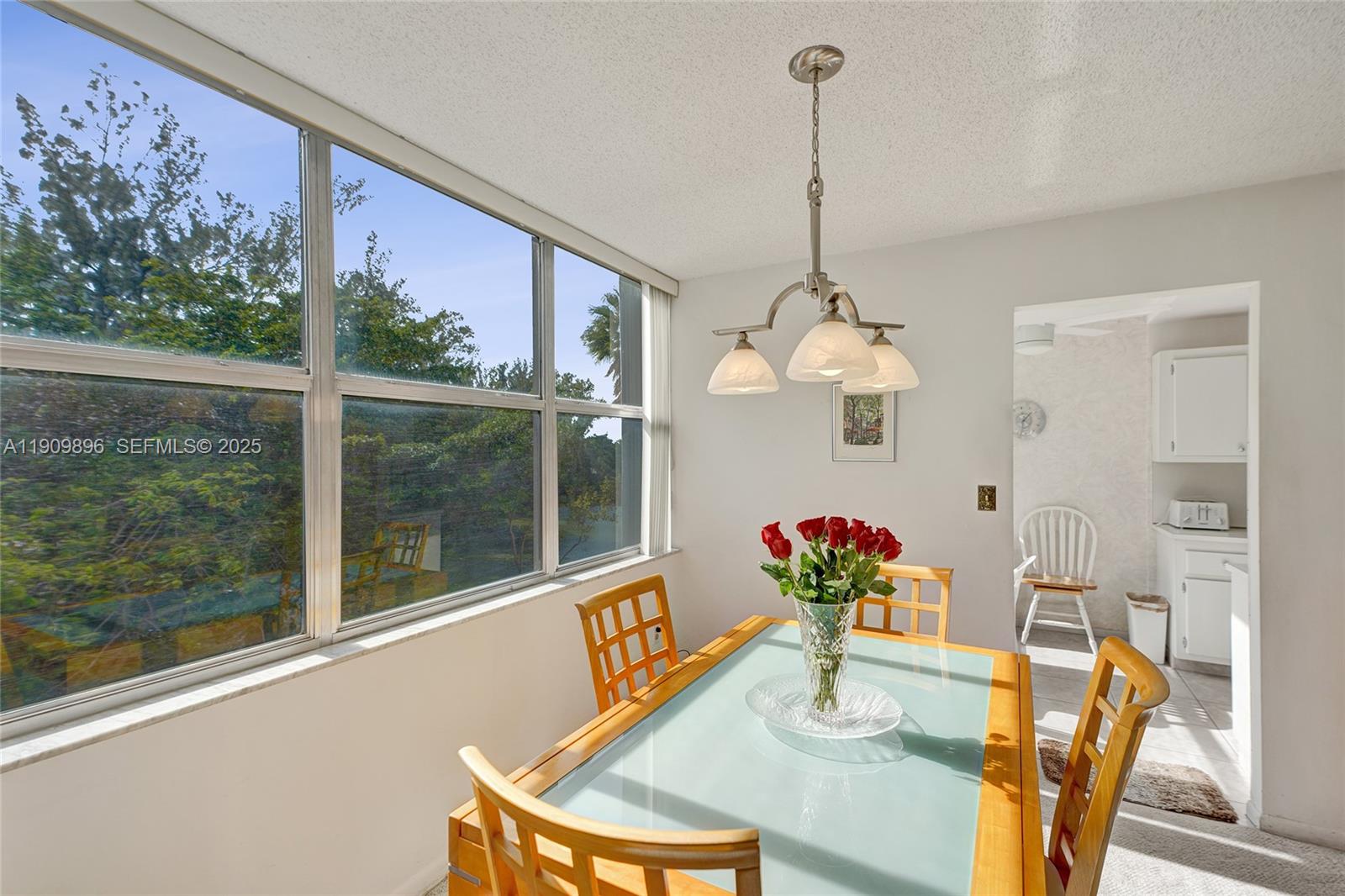 WILSHIRE CONDO - Residential