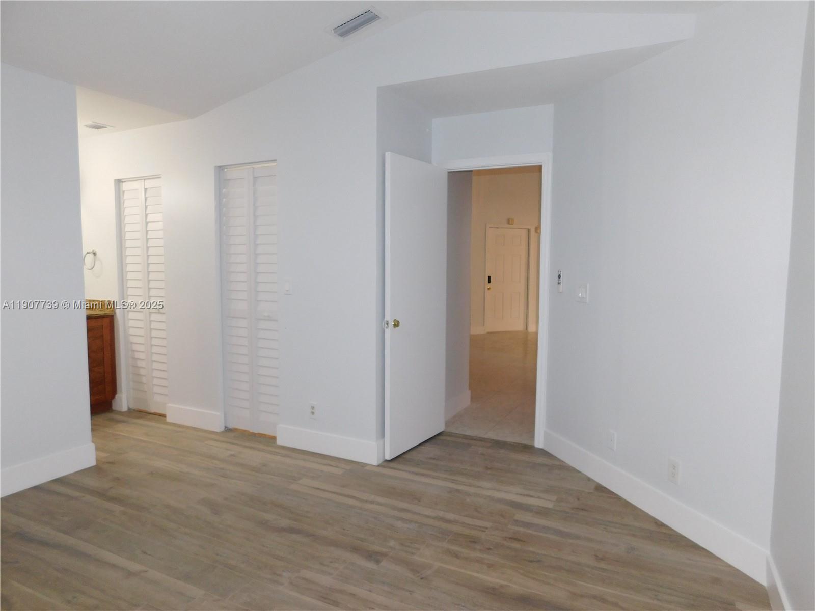 RIVER RUN GARDEN HOMES - Residential Lease