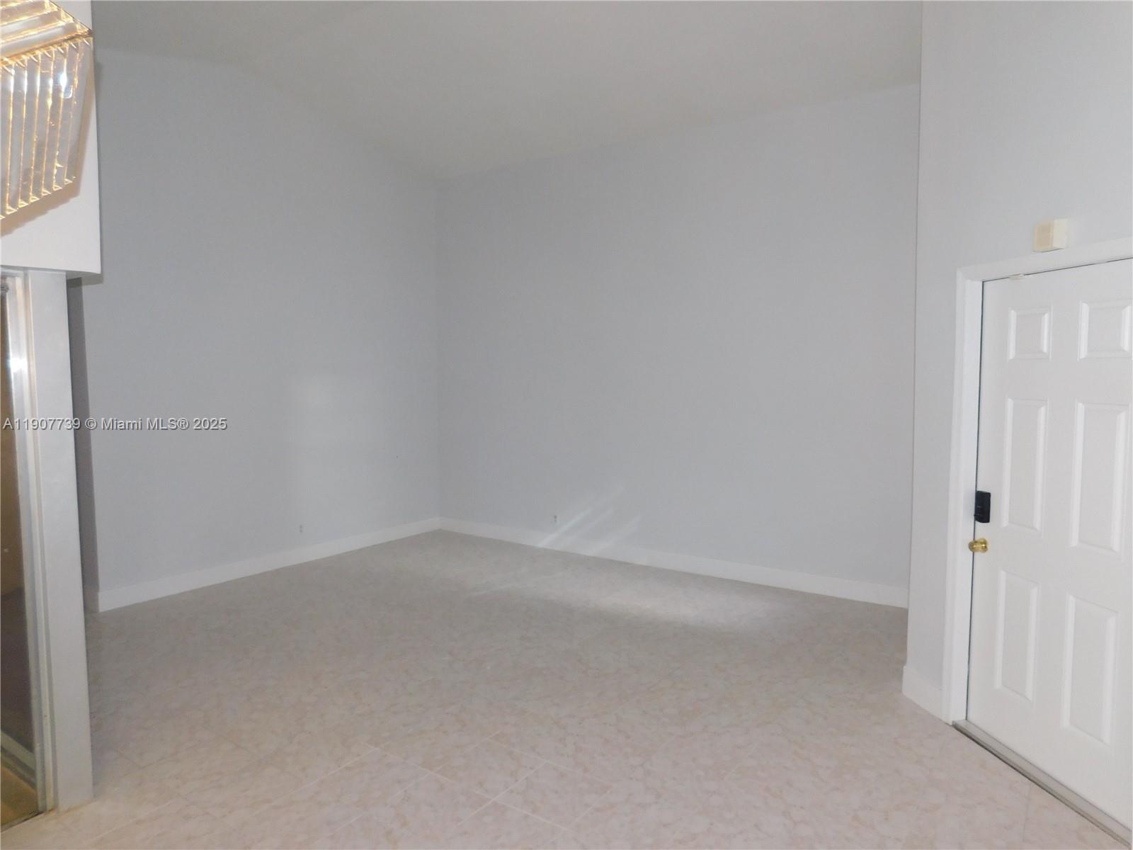 RIVER RUN GARDEN HOMES - Residential Lease