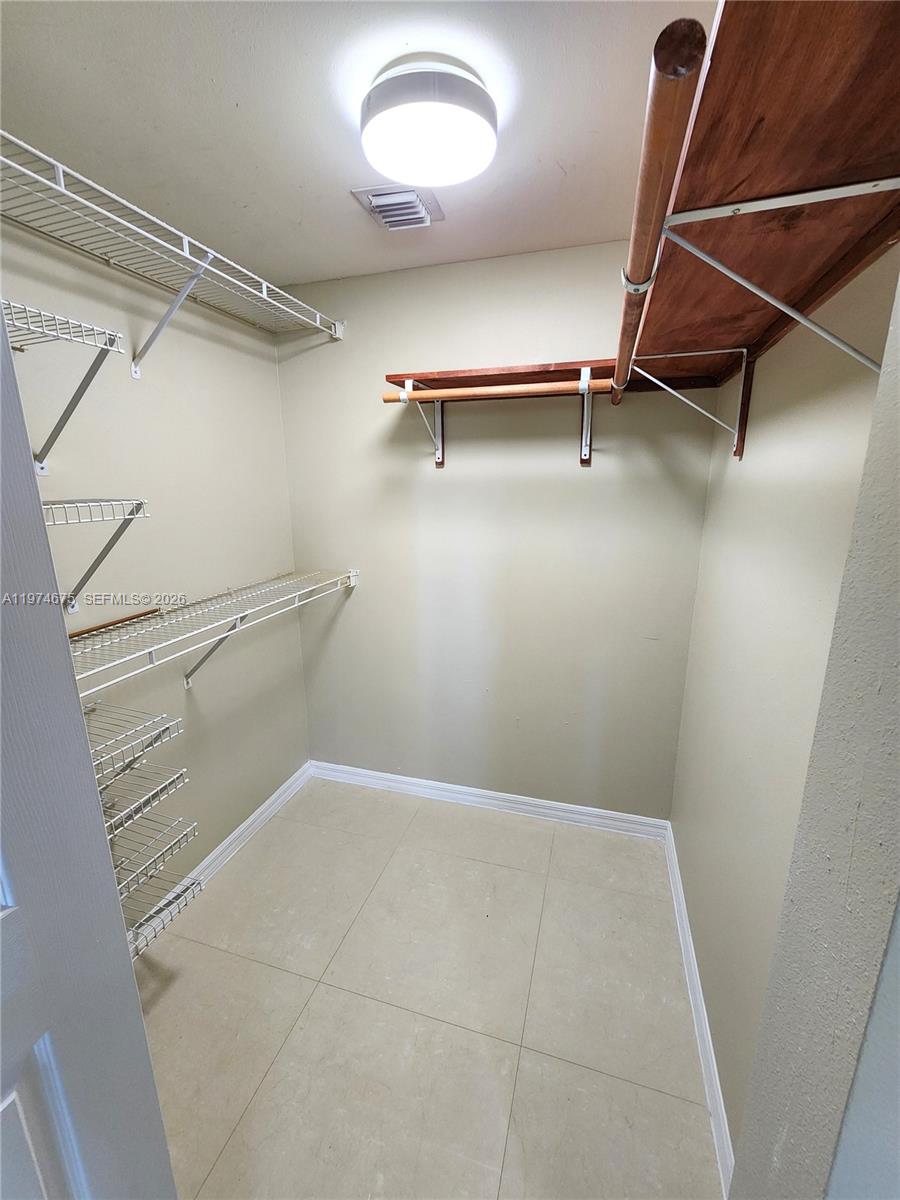 AVENTINE AT MIRAMAR CONDO - Residential Lease