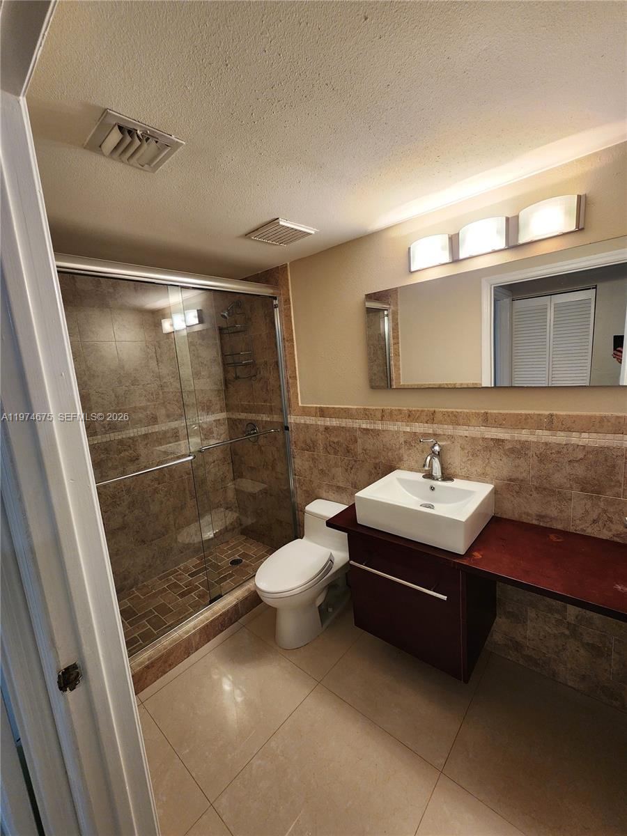 AVENTINE AT MIRAMAR CONDO - Residential Lease