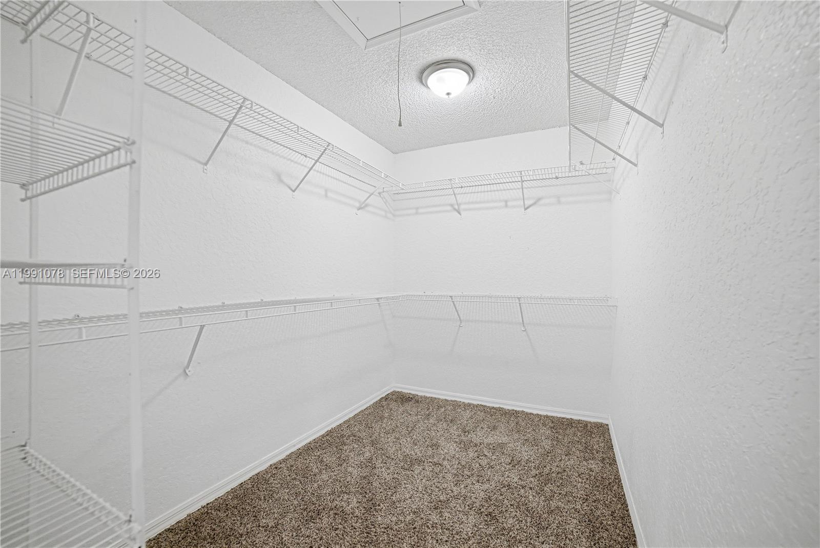 LAKE CHARLESTON TR H - Residential