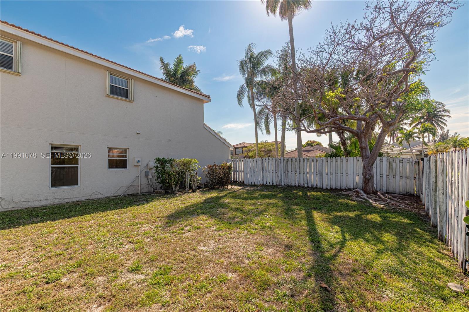 LAKE CHARLESTON TR H - Residential