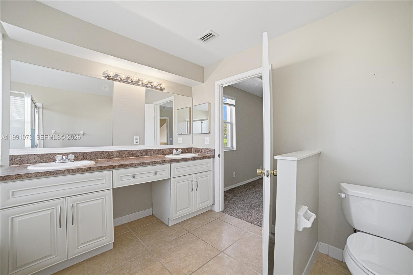 LAKE CHARLESTON TR H - Residential