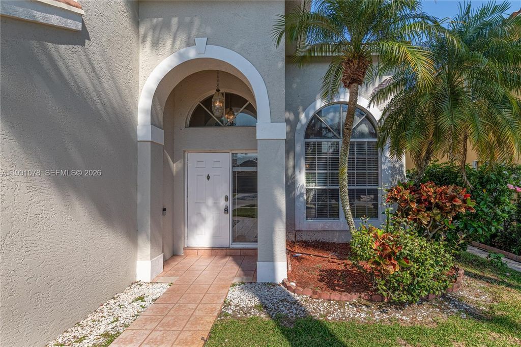 Photo of 7034 Davit Cir, Lake Worth, FL 33467 (MLS # A11991078)