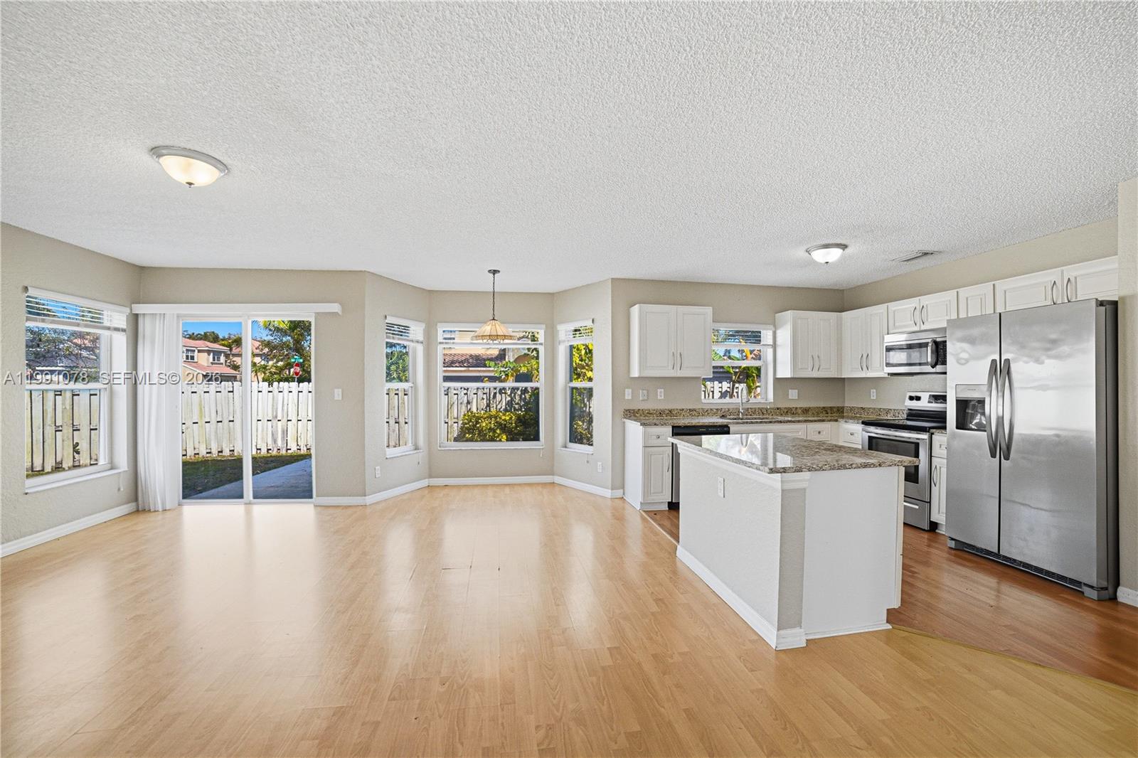 LAKE CHARLESTON TR H - Residential