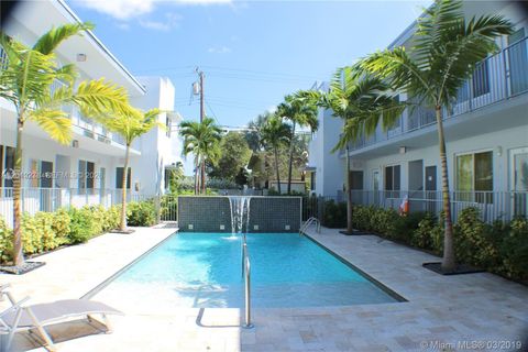 315 S Shore Dr 5 Miami Beach FL 33141