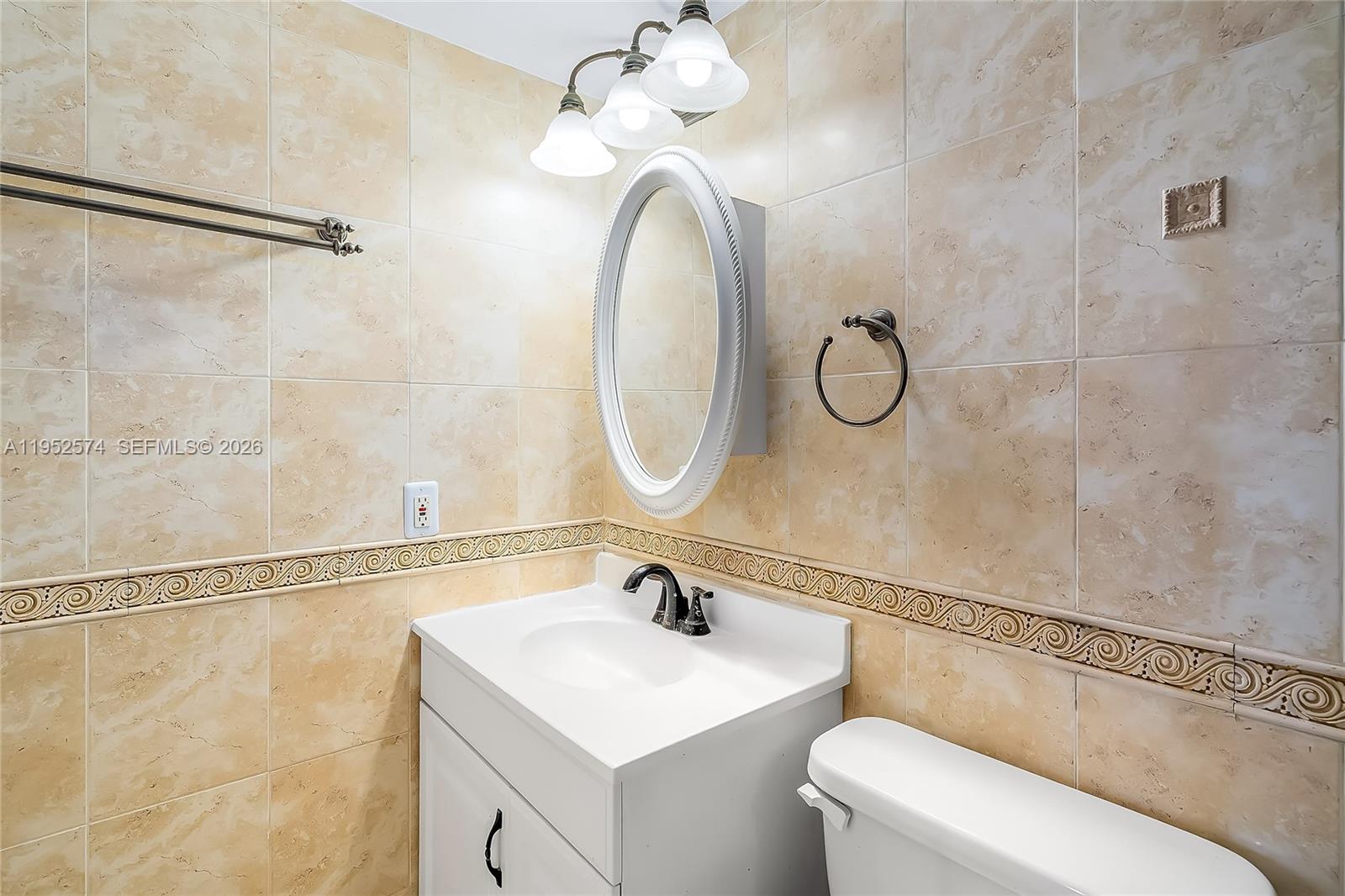 CRESTVIEW TOWERS CONDO - Residential Lease