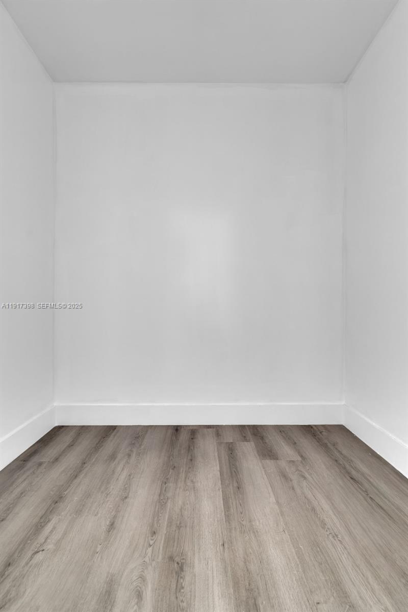 SUNRISE GOLF VILLAGE NORT - Residential