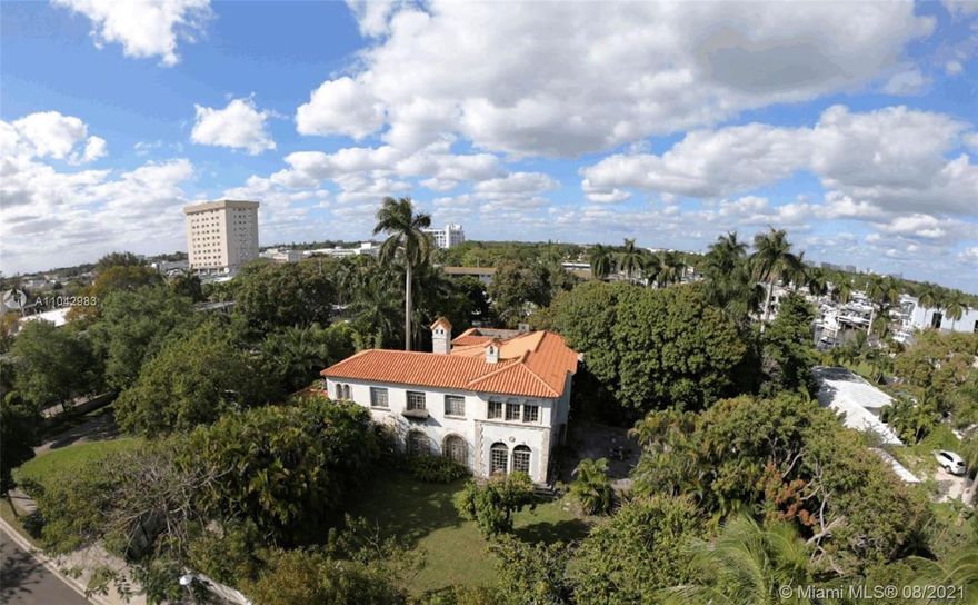 Prime redevelopment opportunity on a rare 41,415 sf lot with 166' of River frontage located in Belle Meade - a historic guard-gated waterfront community offering residents lush, tropical surroundings typically unseen in Miami city living. 4 level grand Mediterranean mansion with 5,700sf of spacious living featuring 7 Beds, 7.5 Baths, Elevator, Pool & Porte Cochere. Great opportunity to restore to its 1930’s splendor, or build a modern dream home or excellent for a developer to divide into 3 lots and build 3 amazing custom waterfront homes minutes from the Design District, the heart of Downtown Miami & Miami Beach. Enjoy Waterfront living with 75ft yacht accommodation & no fixed bridges to Biscayne Bay & the Atlantic Ocean. Sold in AS-IS condition, proof of funds required before showings.