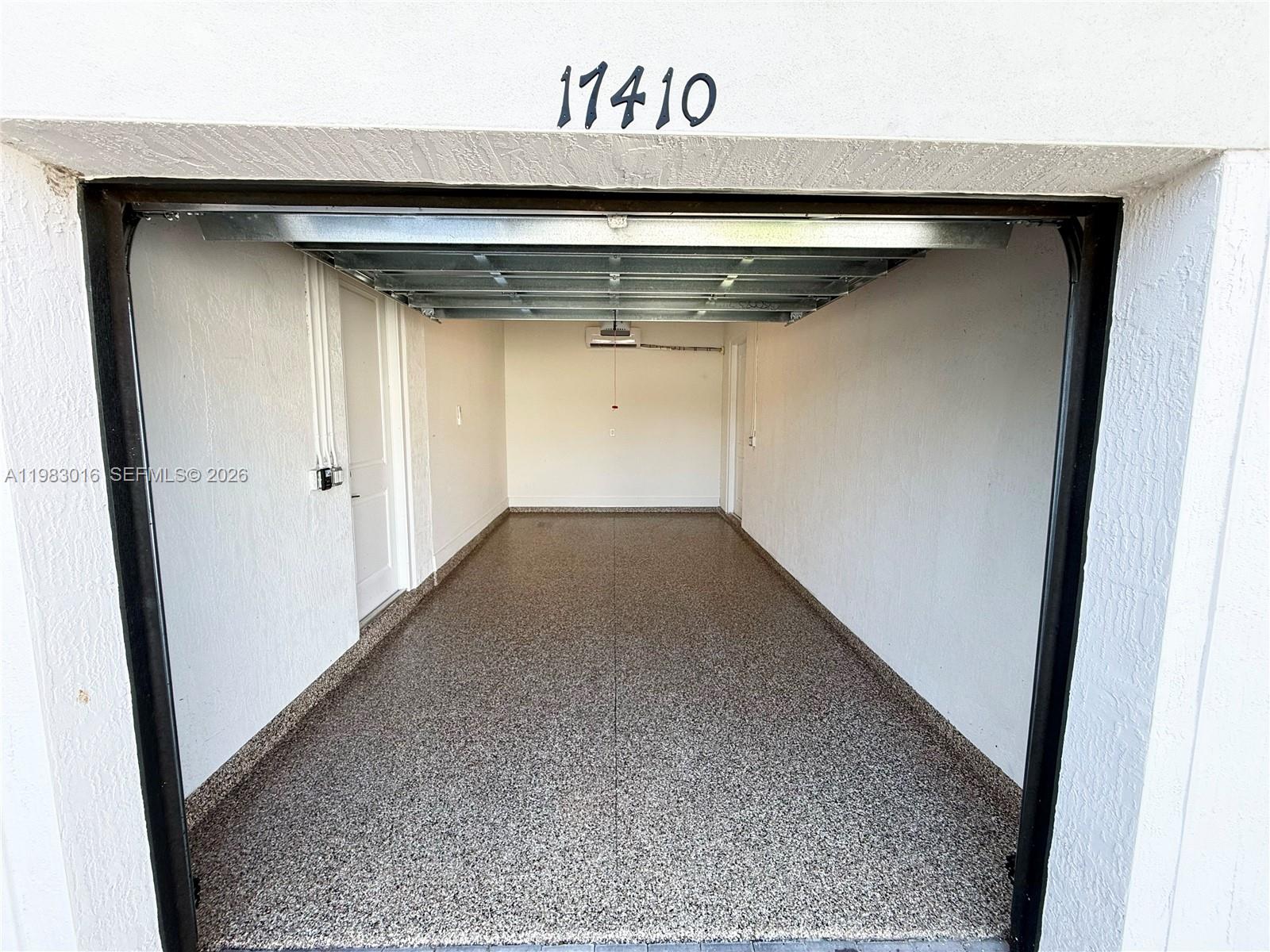MARBELLA - Residential Lease