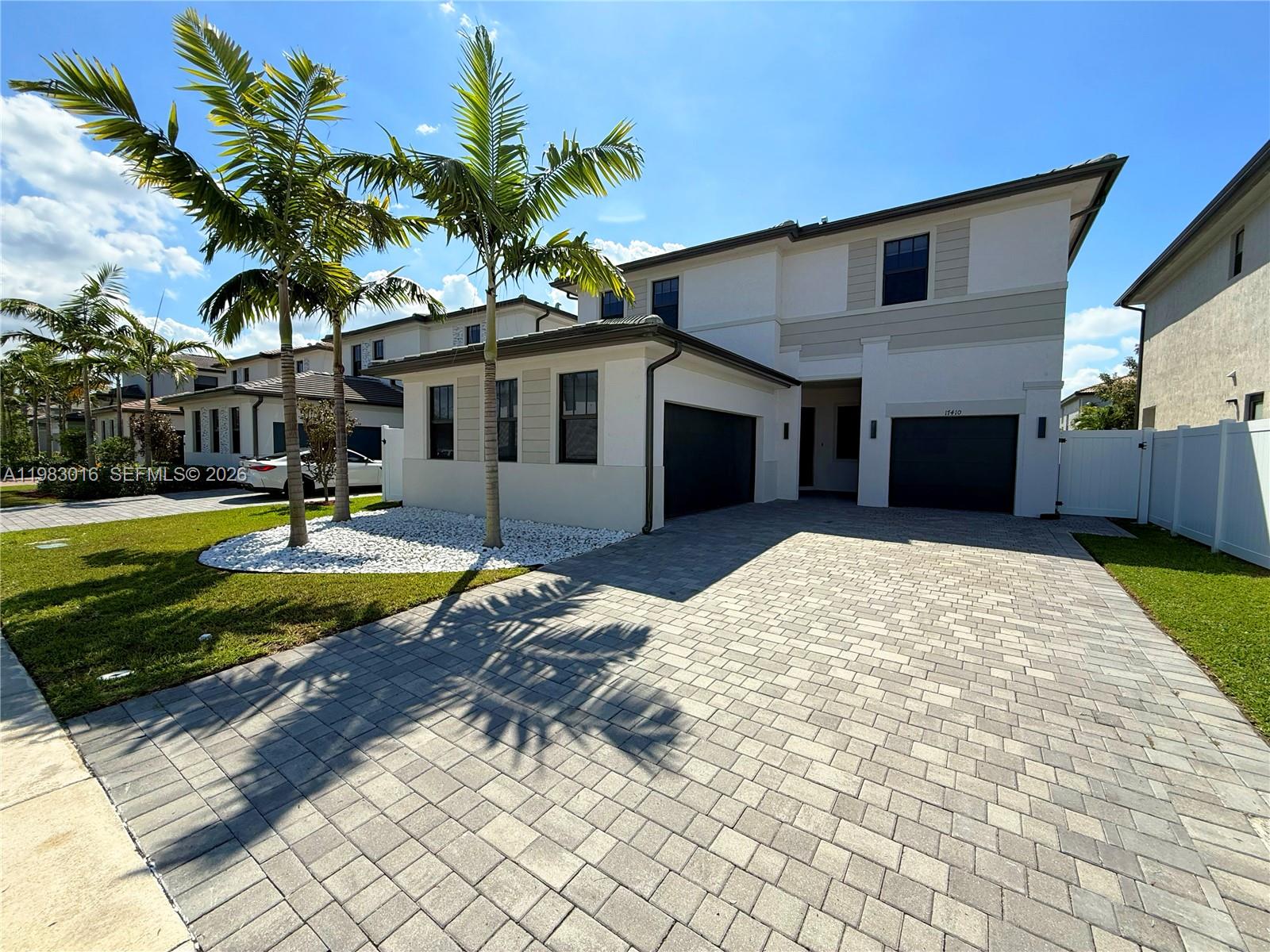 MARBELLA - Residential Lease