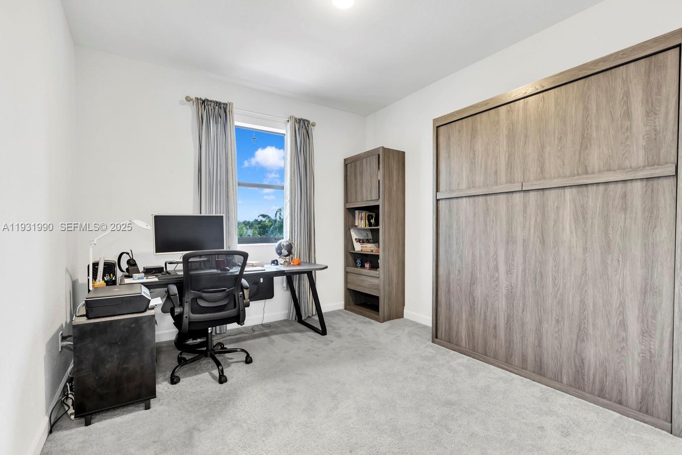 SUNSET PINES - Residential Lease