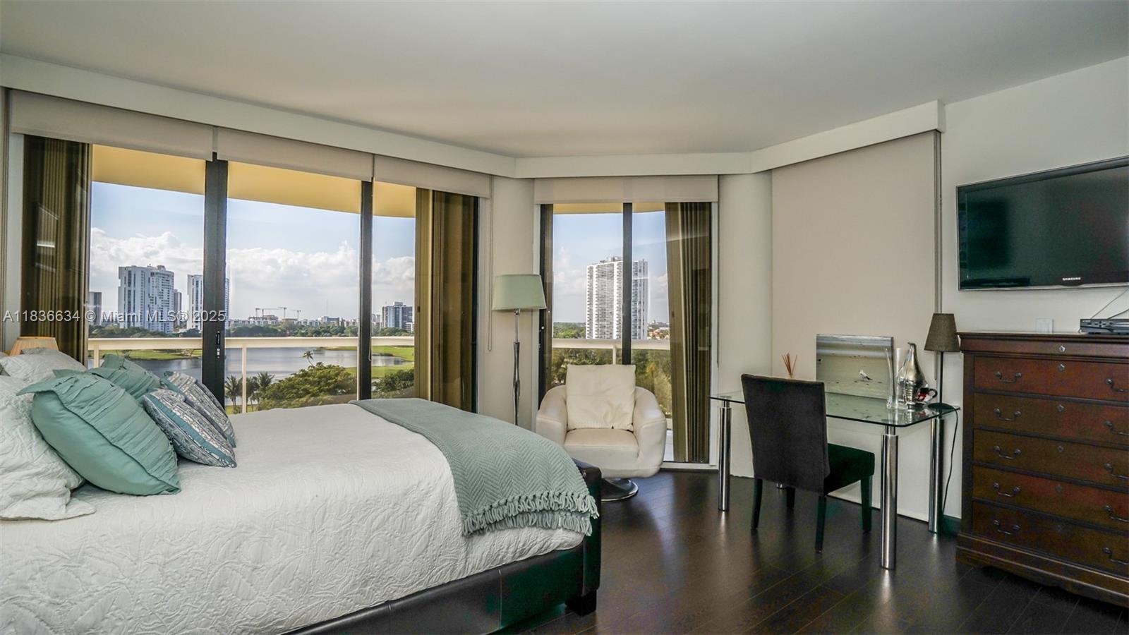 TERRACES NORTH TURNBERRY - Residential Lease