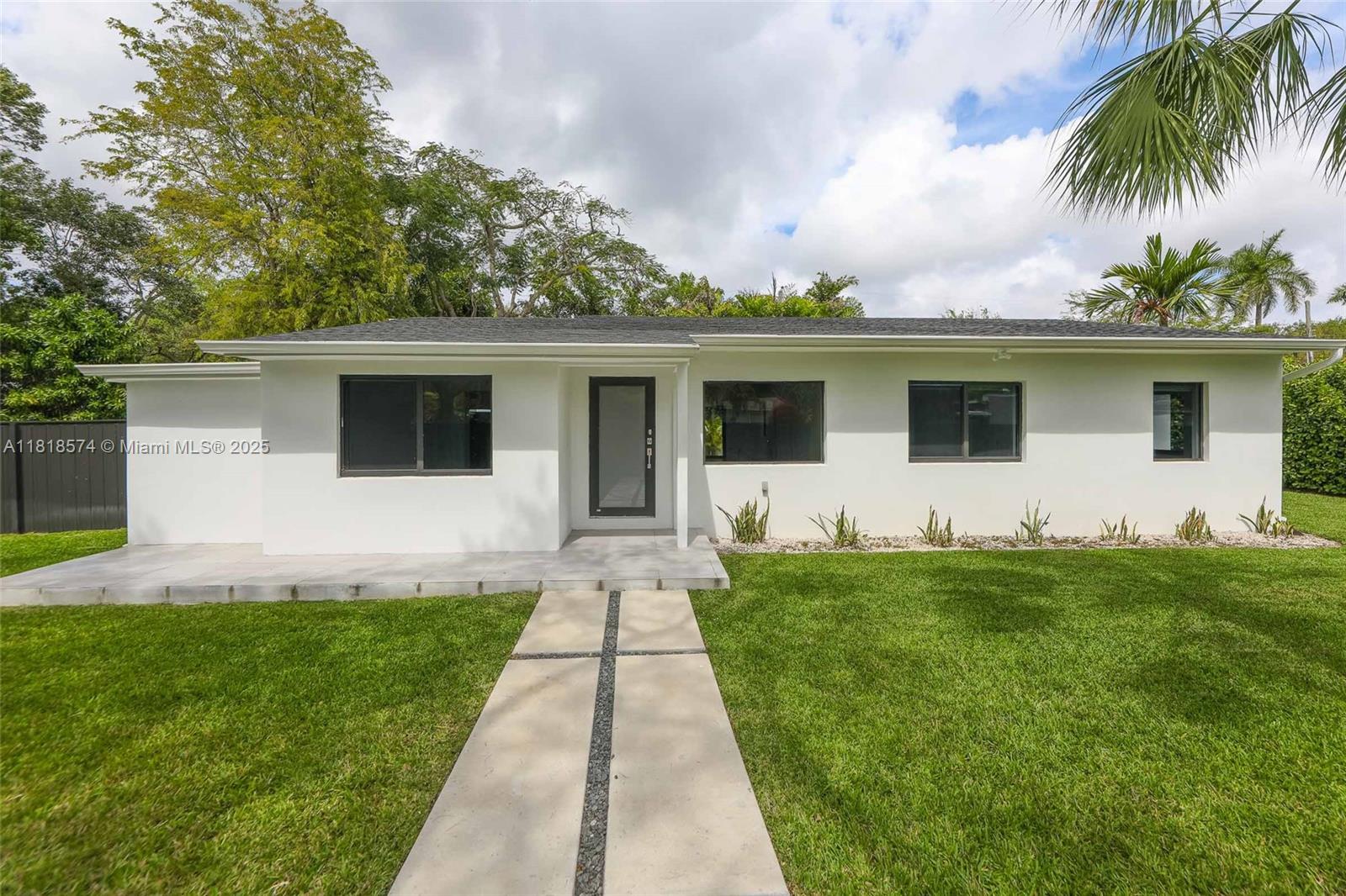 Rental Property at Address Not Disclosed, Miami, Broward County, Florida - Bedrooms: 5 
Bathrooms: 3  - $10,000 MO.
