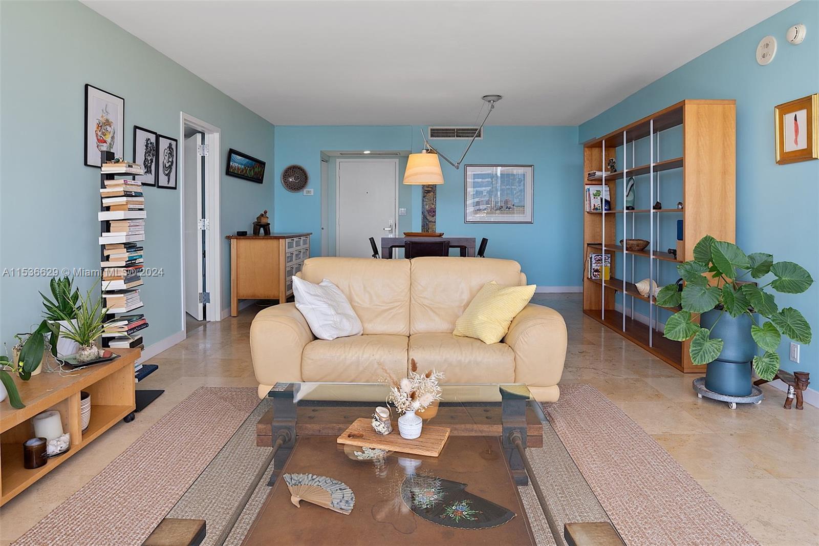 THE PALM BAY YACHT CLUB C - Residential
