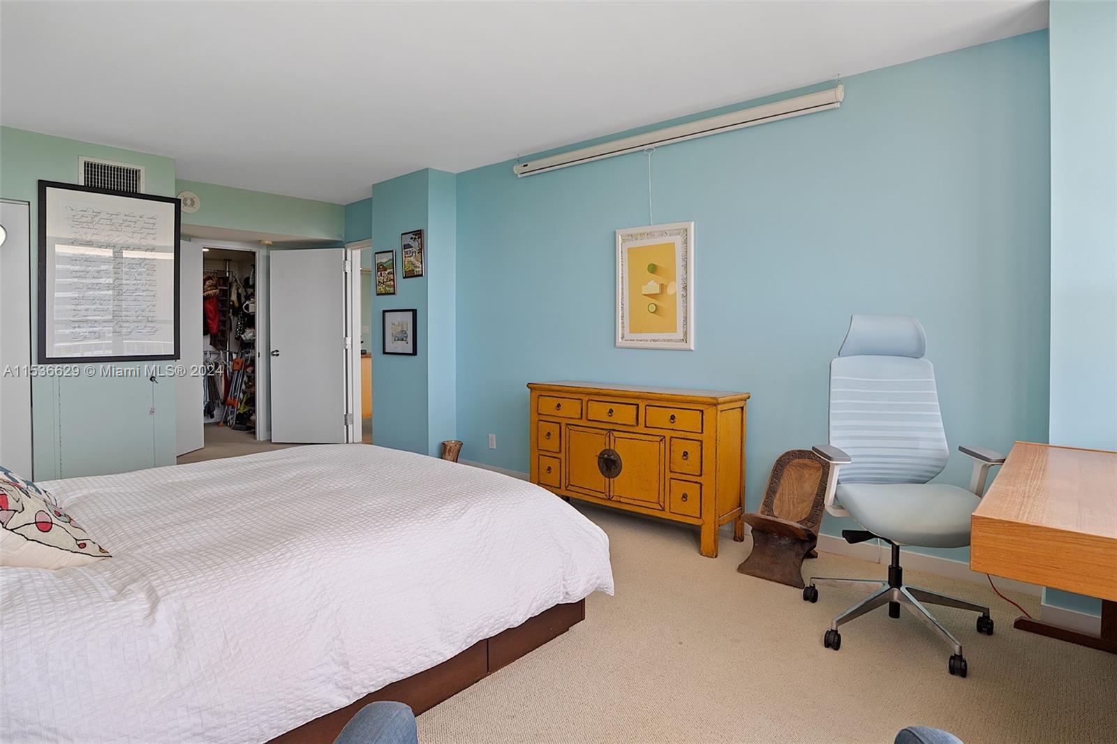 THE PALM BAY YACHT CLUB C - Residential