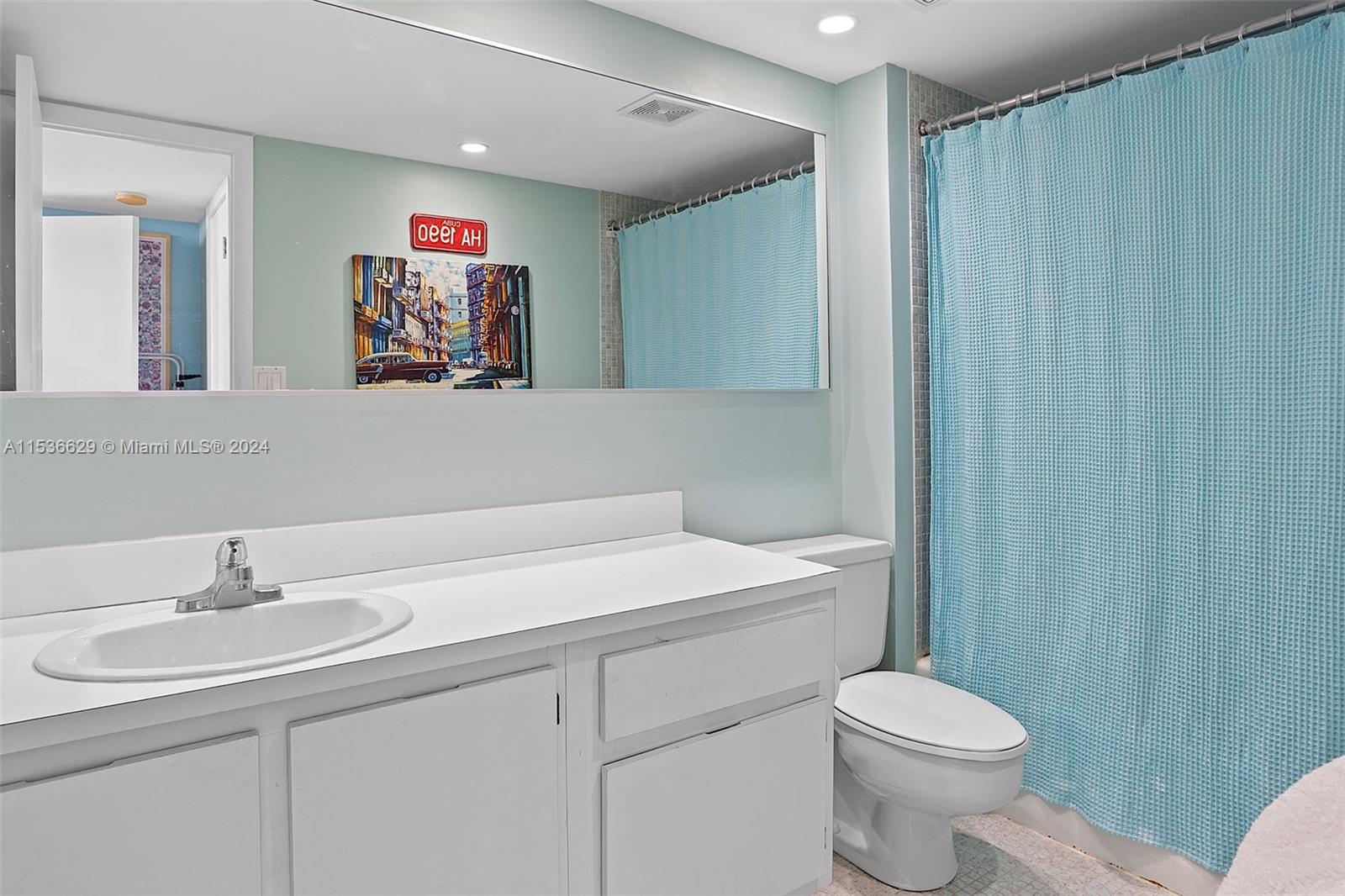 THE PALM BAY YACHT CLUB C - Residential