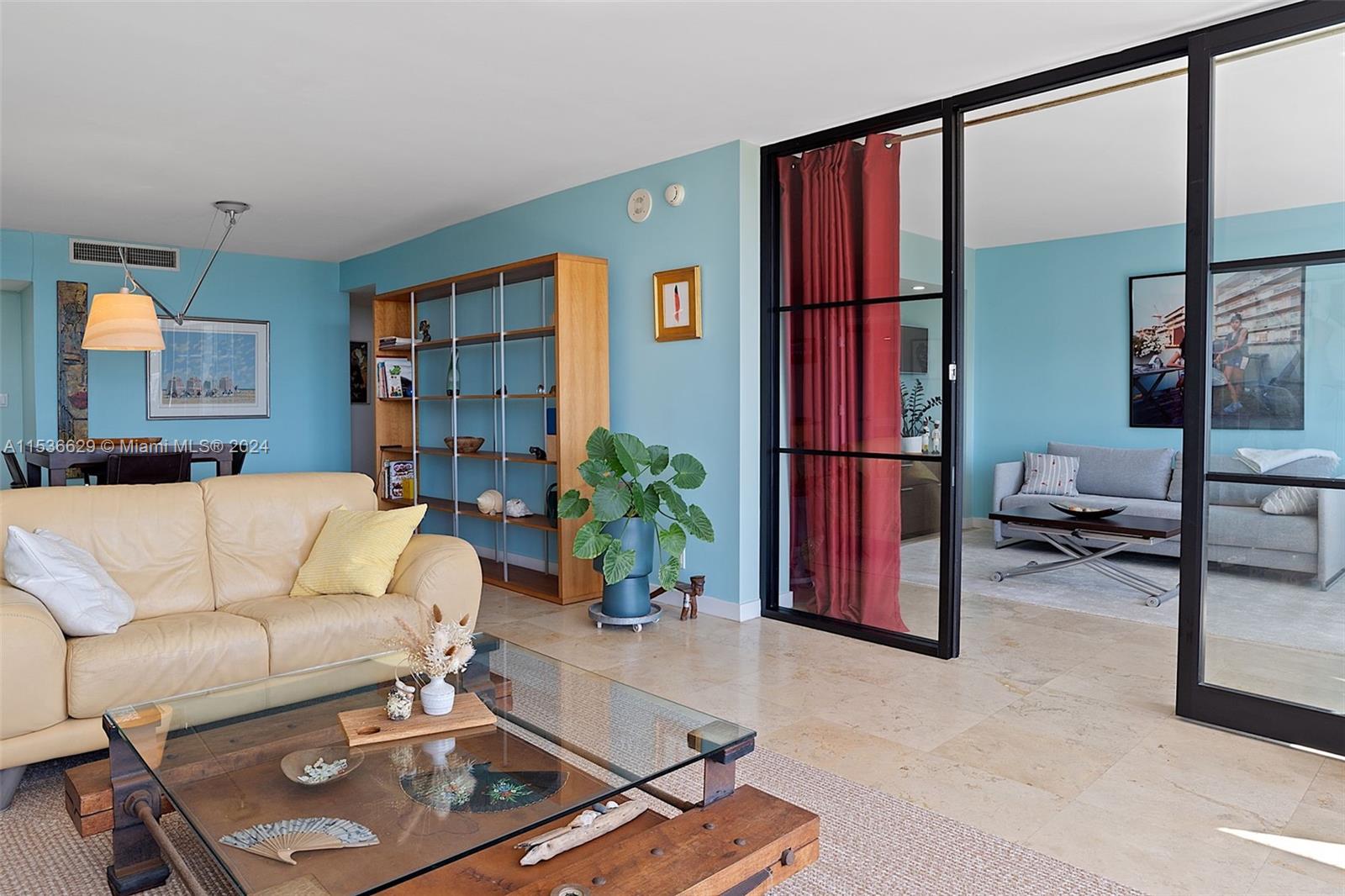 THE PALM BAY YACHT CLUB C - Residential