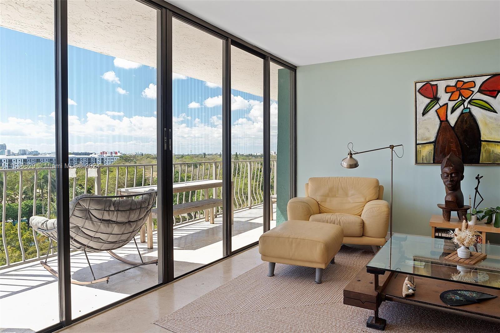 THE PALM BAY YACHT CLUB C - Residential
