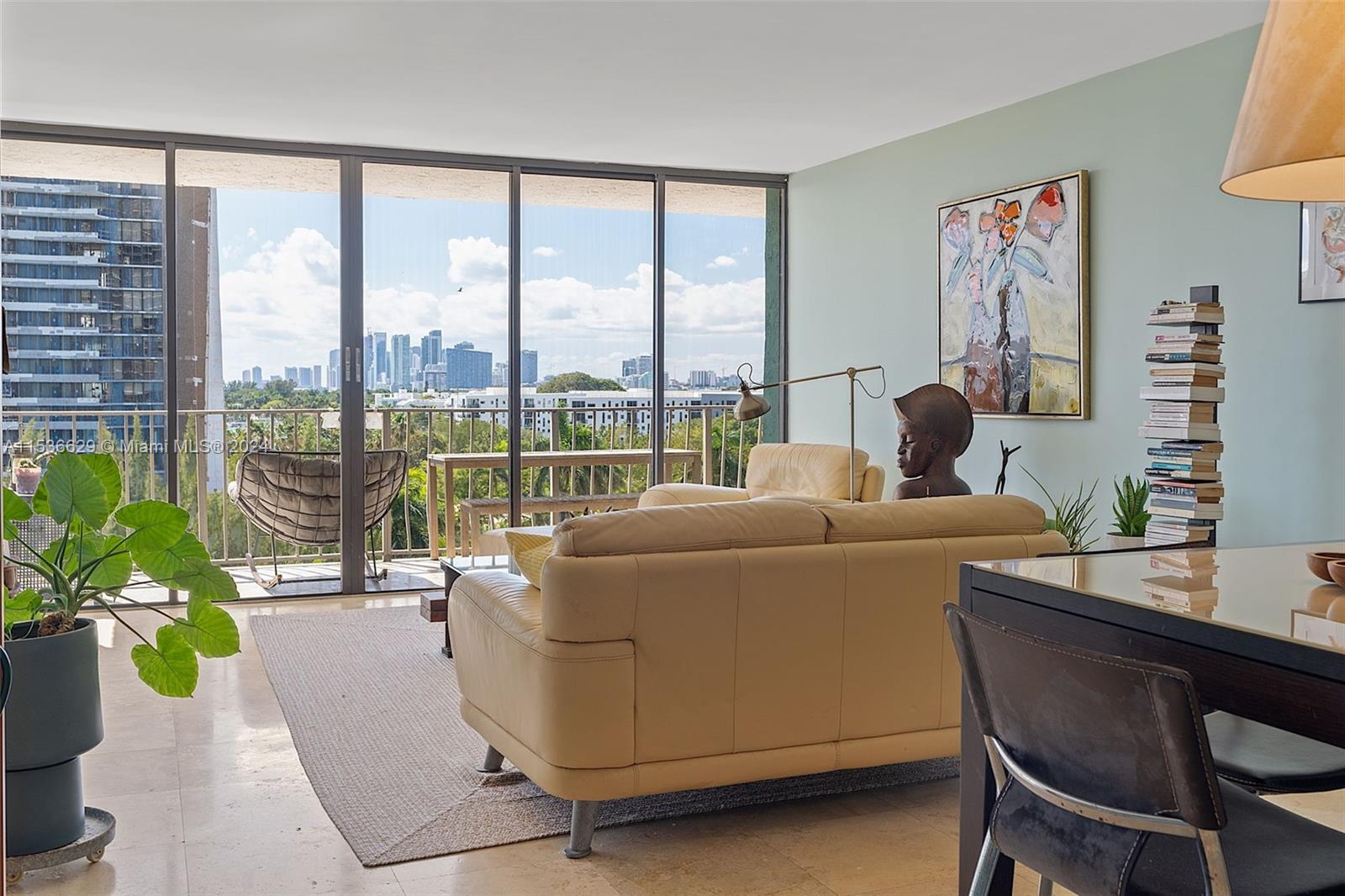 THE PALM BAY YACHT CLUB C - Residential