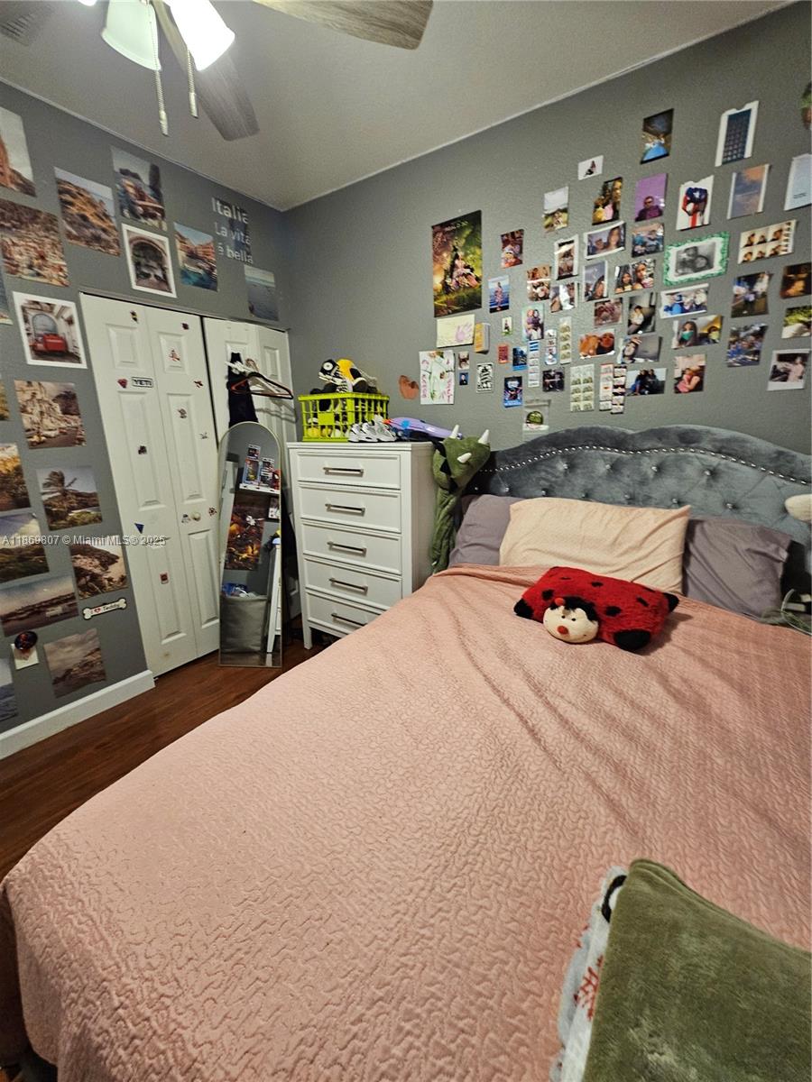 THE SHORES CONDO NO 2 - Residential