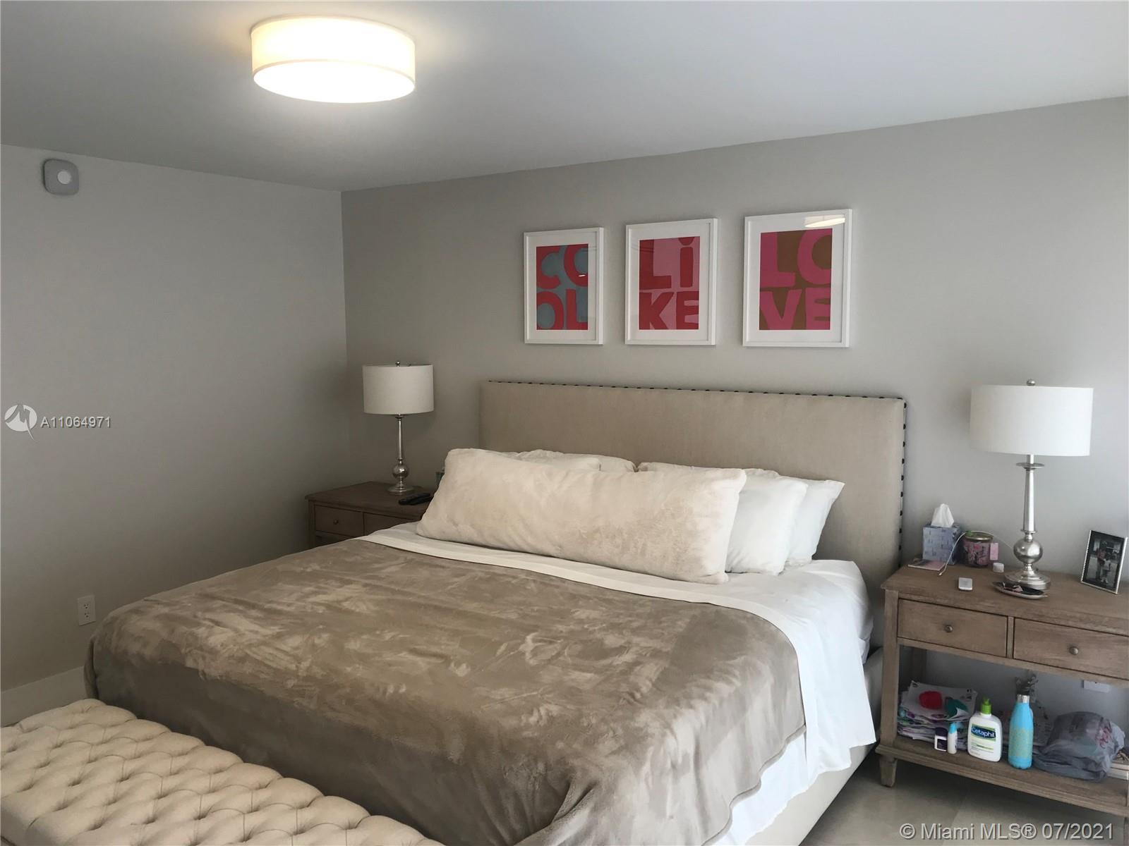 YACHT HARBOUR CONDO - Residential Lease