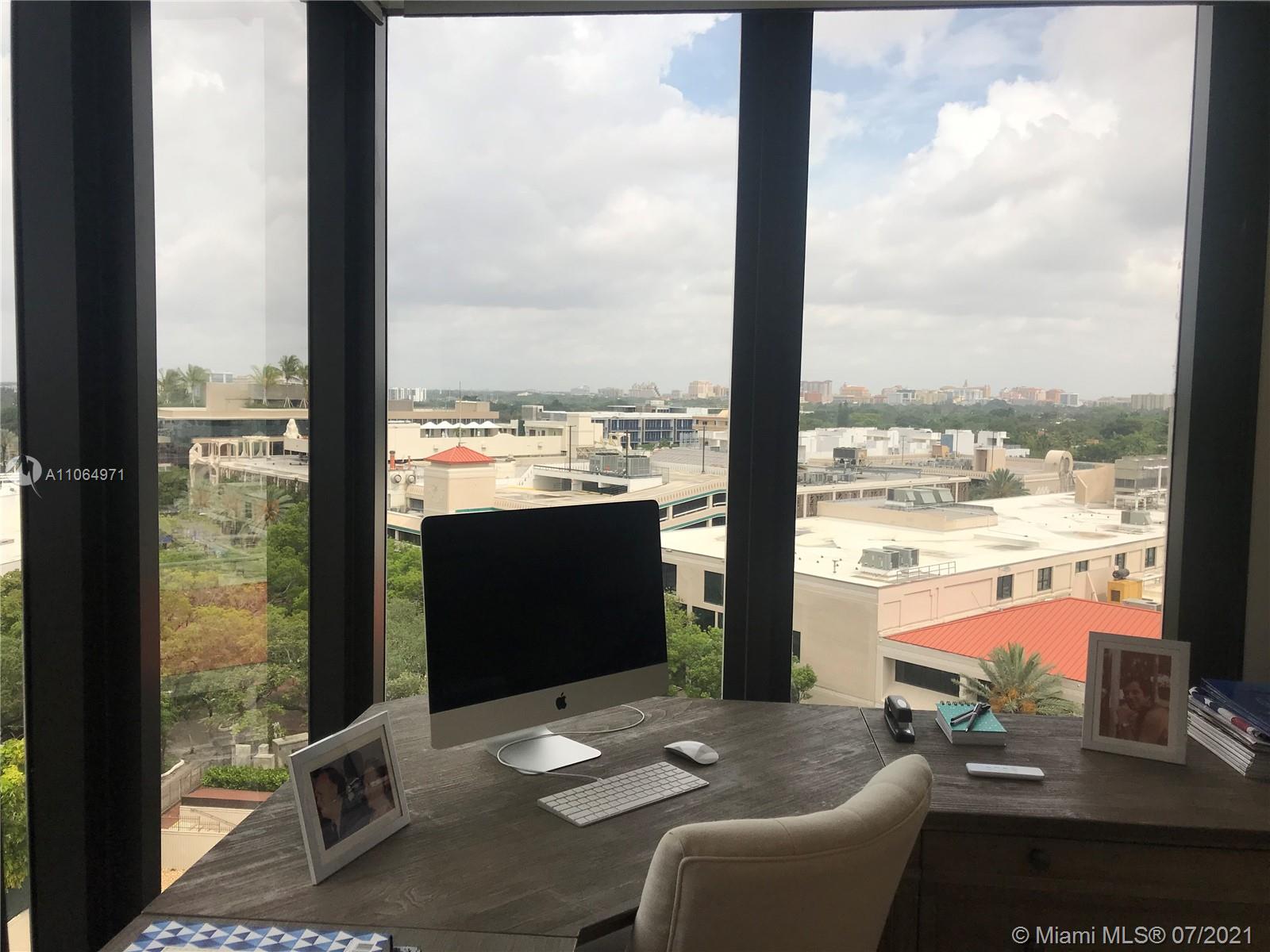 YACHT HARBOUR CONDO - Residential Lease