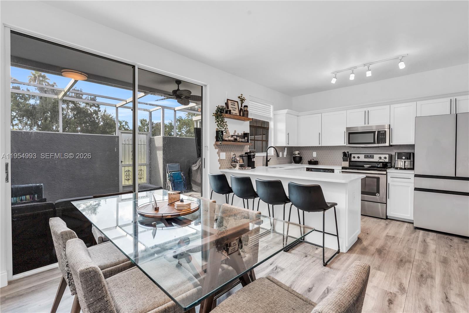 VIZCAYA VILLAS UNREC - Residential