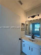 VIZCAYA VILLAS UNREC - Residential