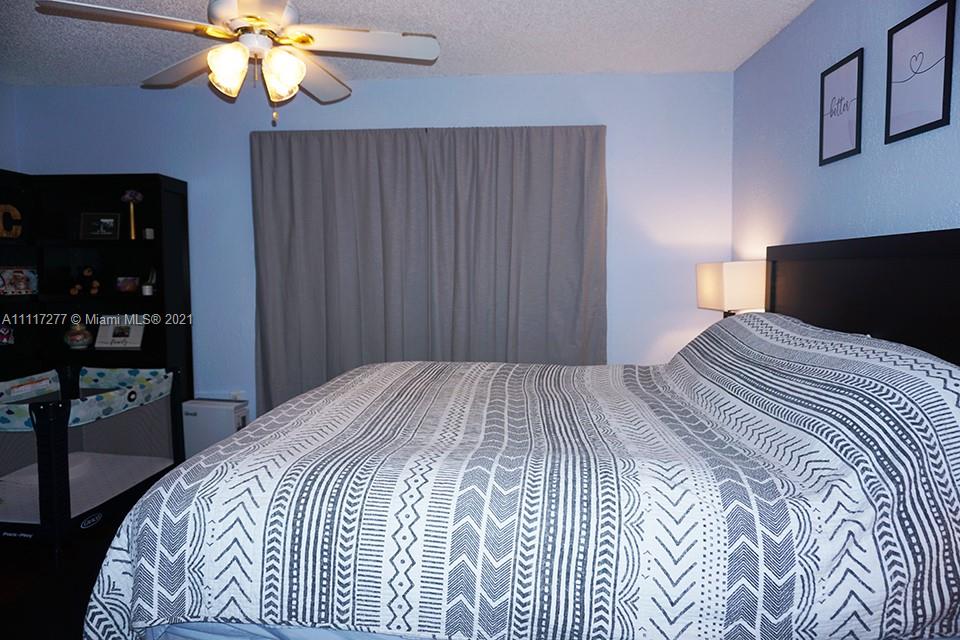 KENLAND COURT - Residential