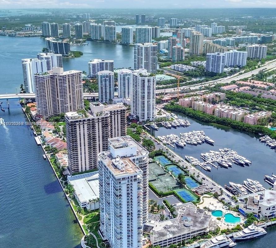 TURNBERRY ISLE CONDO - Residential Lease