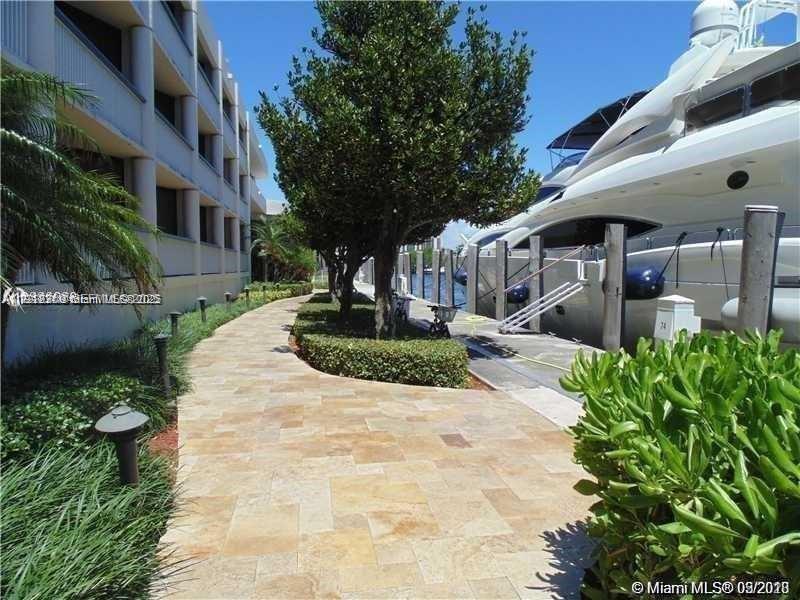 TURNBERRY ISLE CONDO - Residential Lease