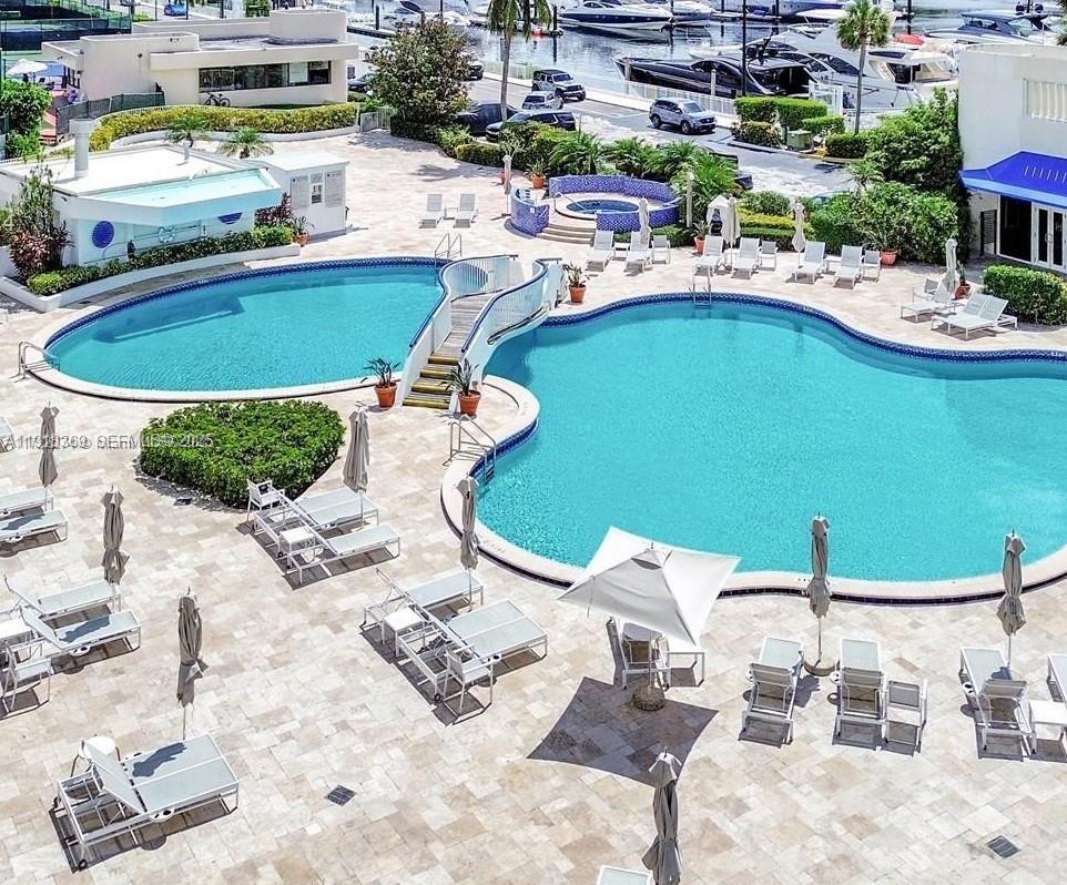 TURNBERRY ISLE CONDO - Residential Lease