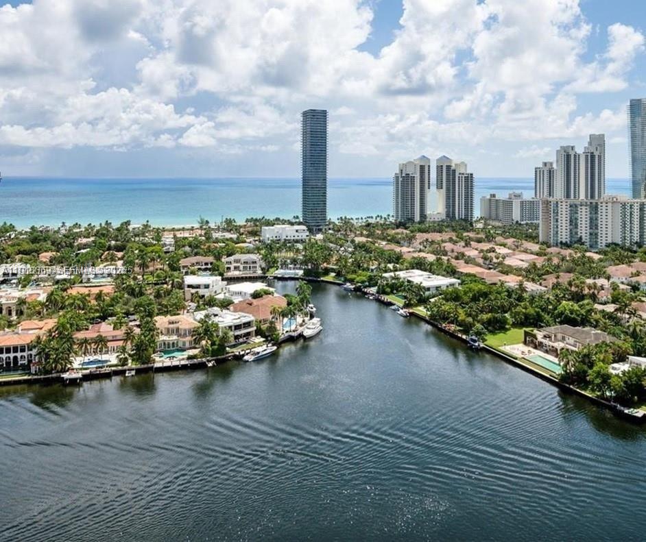 TURNBERRY ISLE CONDO - Residential Lease