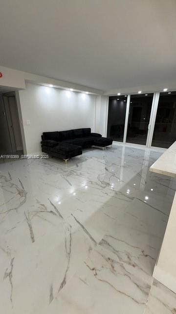 TURNBERRY ISLE CONDO - Residential Lease